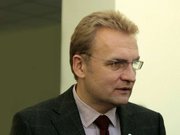 Львів не піде на зменшення уроків української мови та історії, - мер