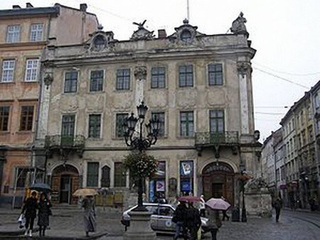 У Львові хочуть відреставрувати Палац Любомирських