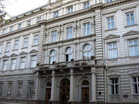 Облрада залишила Львівську ОДА без приміщень