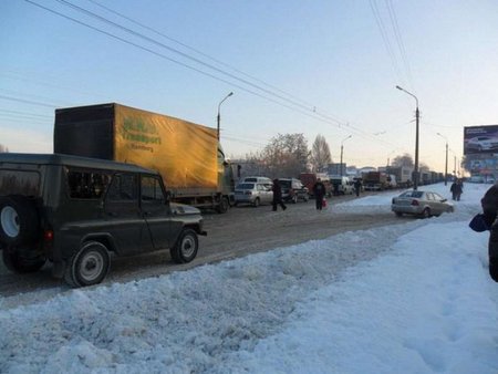 За два дні Тернопіль засипала двомісячна норма снігу