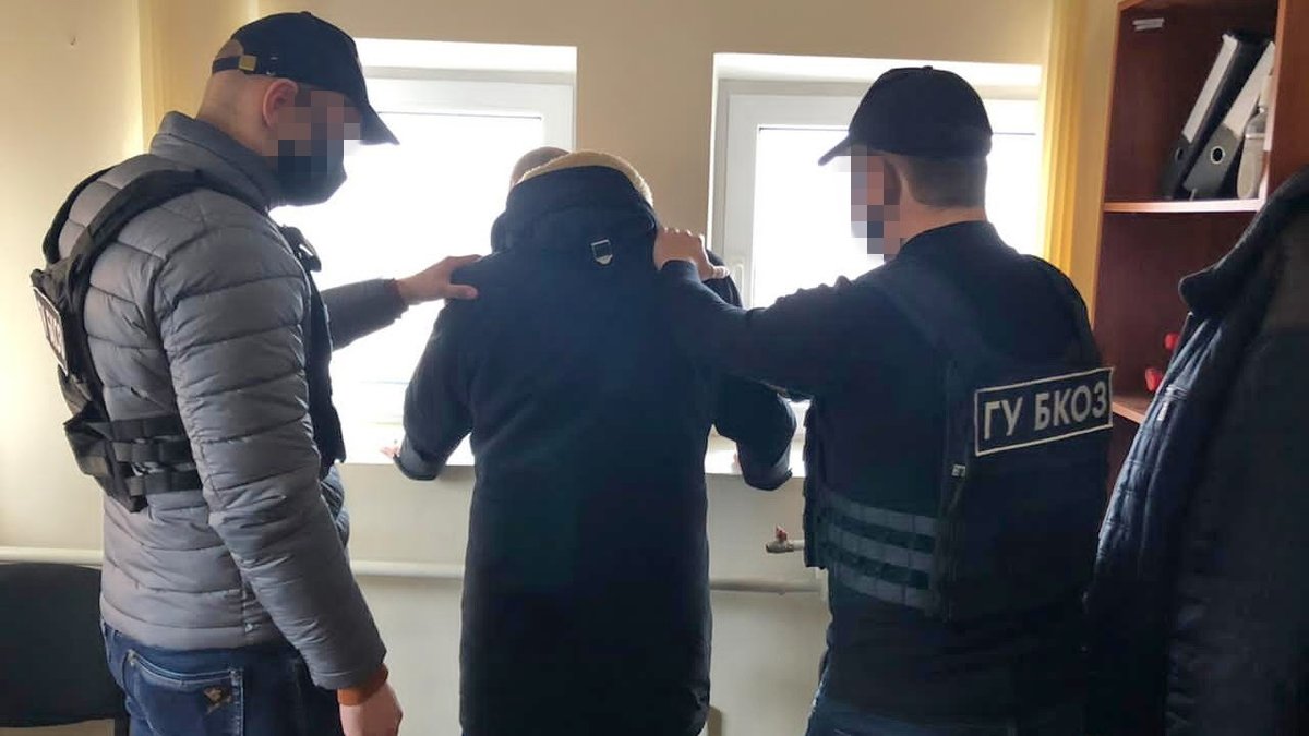 СБУ затримала на хабарі керівника ДАБІ у Тернопільській області - ZAXID.NET