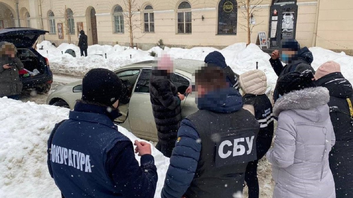 Хабарницю зі львівської Держпродспоживслужби оштрафували на 34 тис. грн - ZAXID.NET