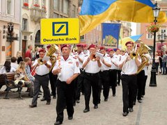 Не цілком ювілейні замітки