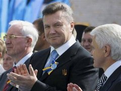 Про «наші» і «їхні» звитяги