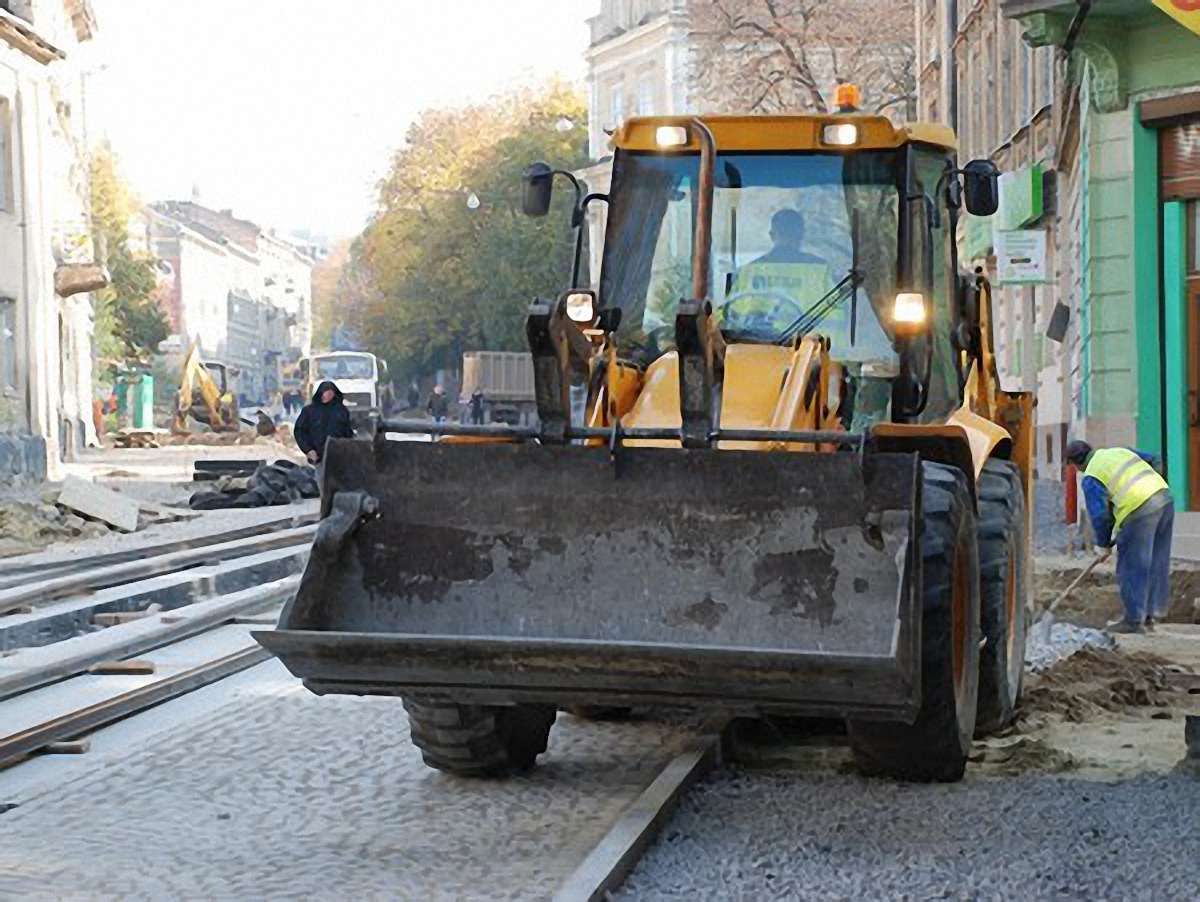 На Личаківській у Львові мостять тротуари
