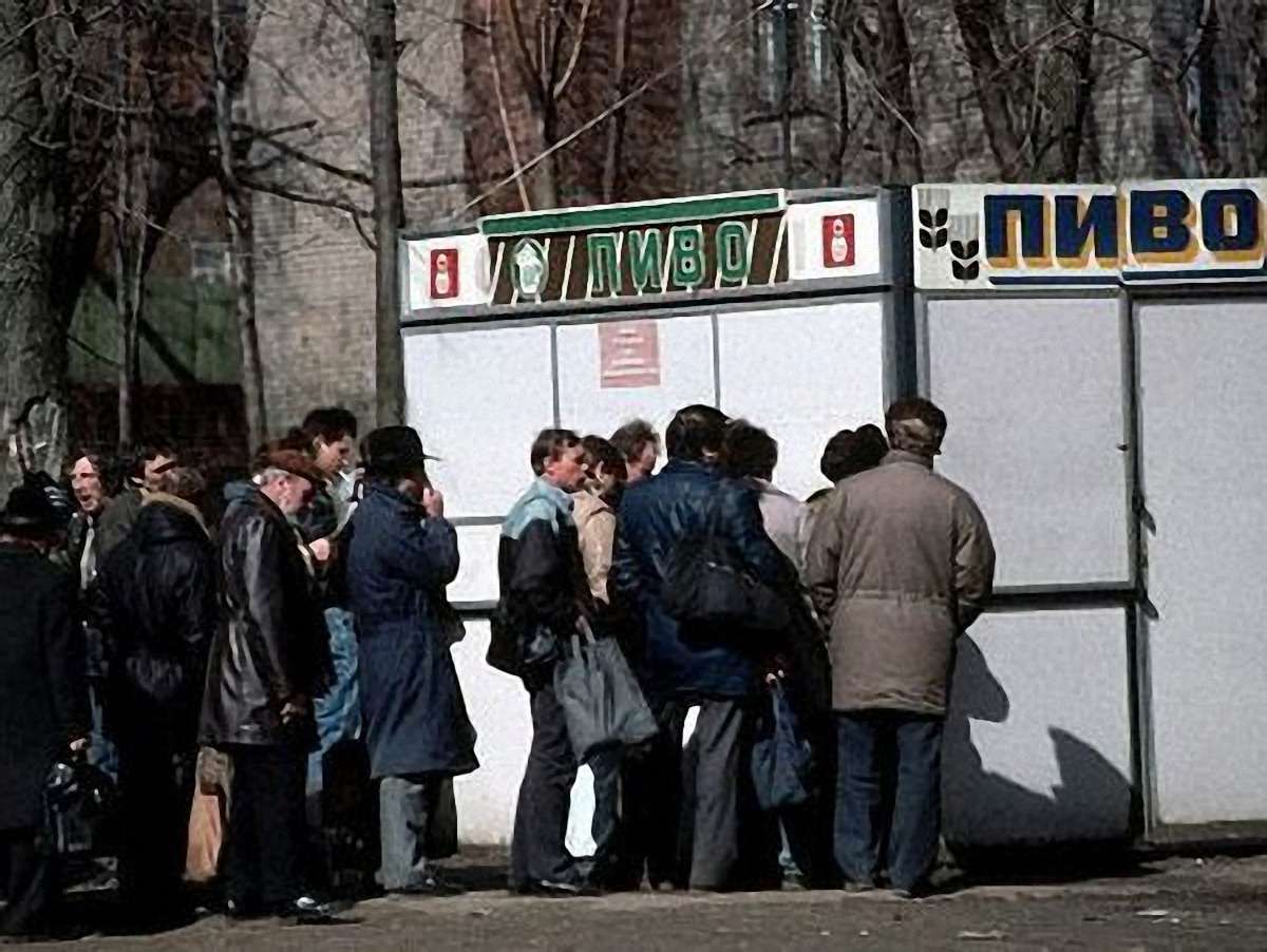 Вчора у Львові склали три протоколи за продаж алкоголю вночі