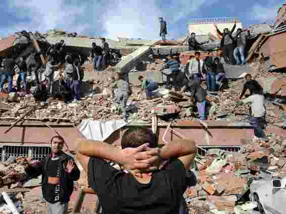 Кількість жертв землетрусу в Туреччині перевищила півтисячі