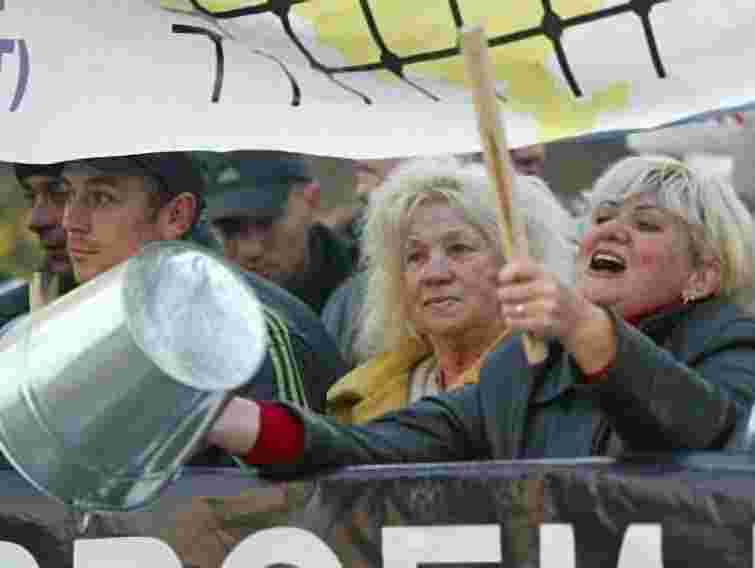 В Україні відбудуться акції щодо припинення повноважень Ради