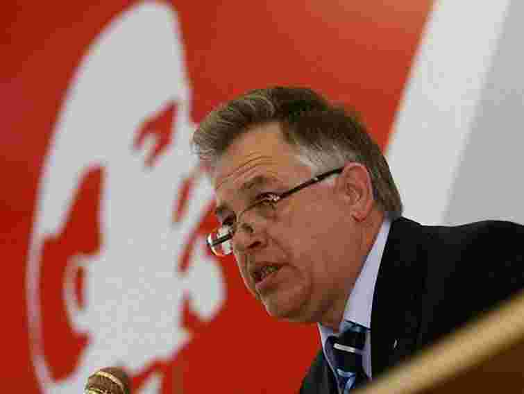 Симоненко вирішив попіаритись на втрачених заощадженнях