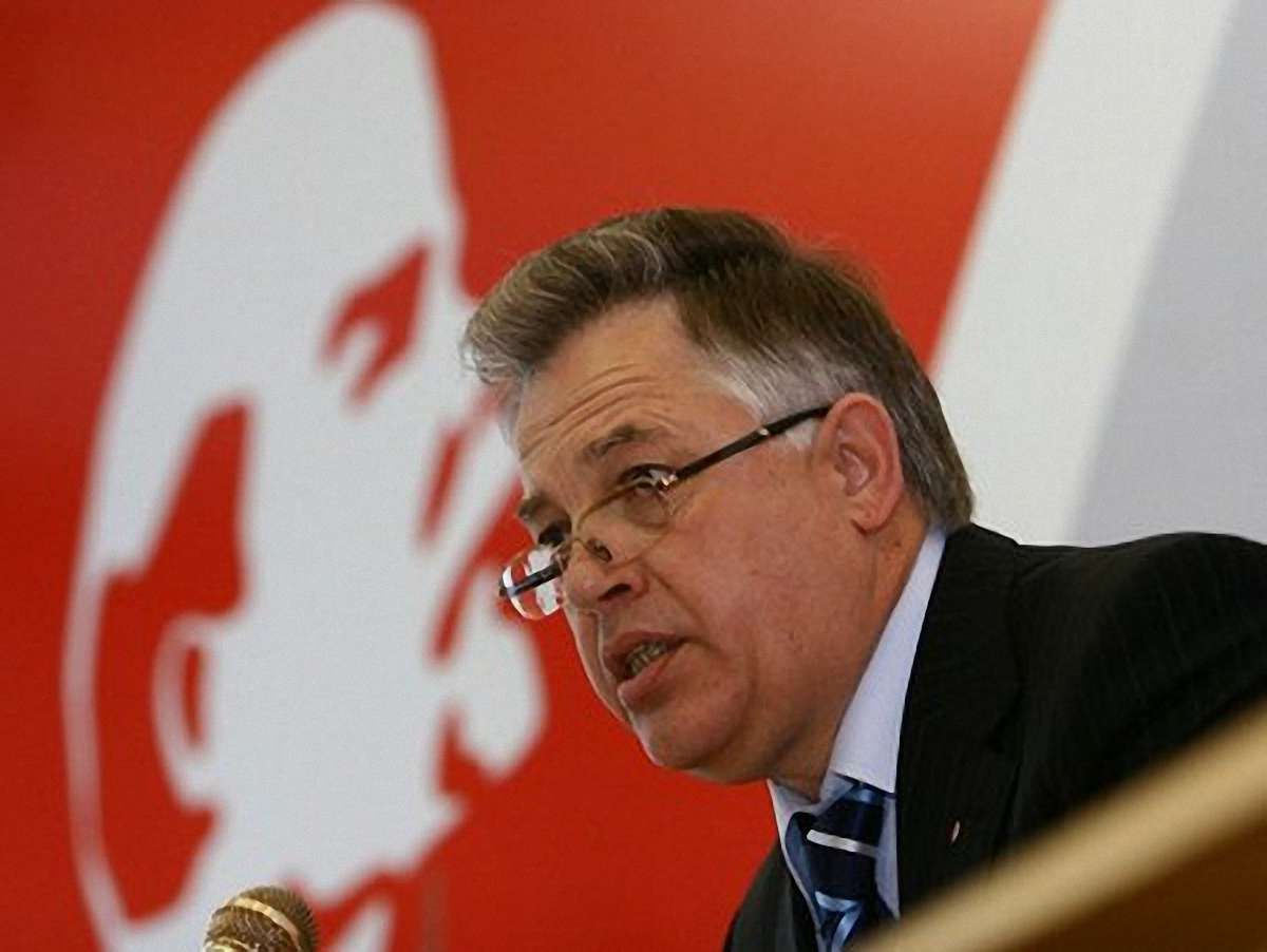 Симоненко вирішив попіаритись на втрачених заощадженнях
