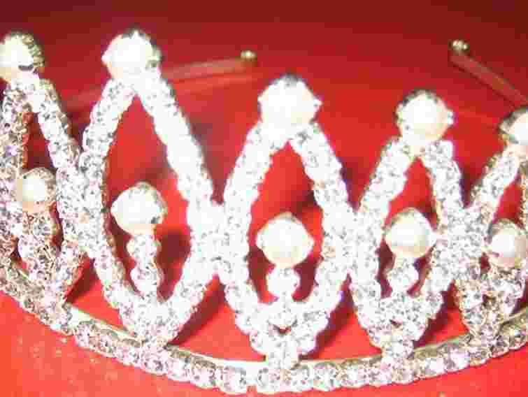 У Львові проведуть конкурс «Міс та Містер школи»