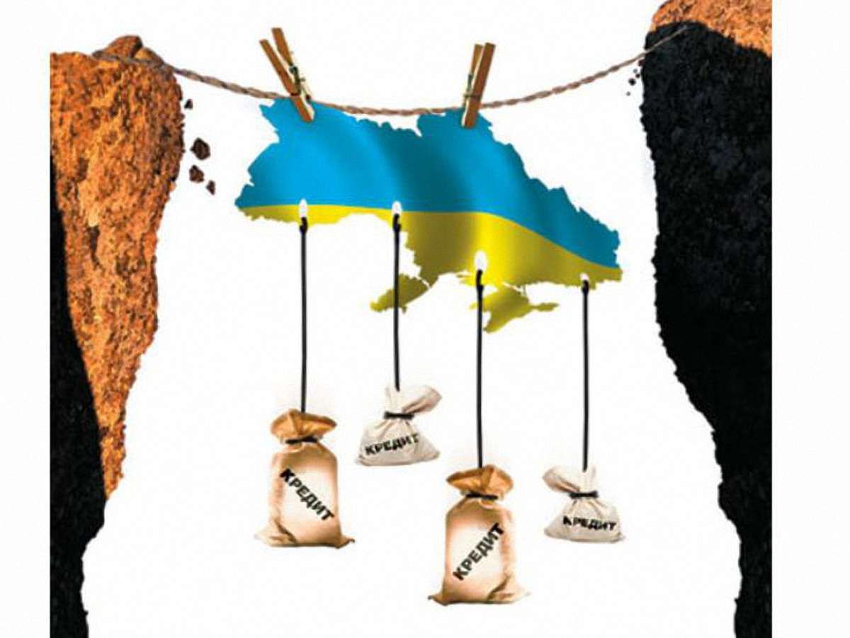 Державний борг України сягнув $62 млрд, - експерт