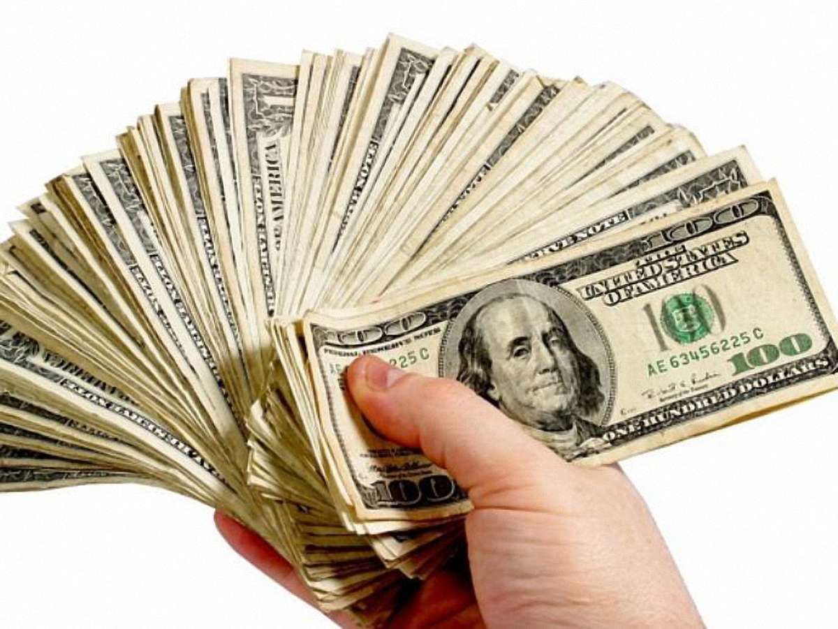 В Україні заборонили надавати кредити в іноземній валюті
