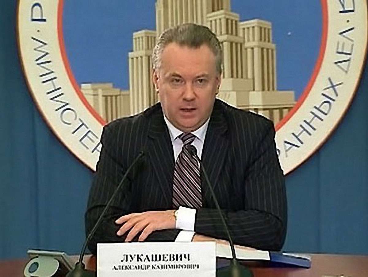 Дипломати Росії надають перевагу російській, бо всі її знають, - МЗС 