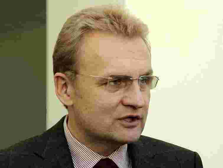 Не відбирайте в українця права впливати на владу, - мер Львова