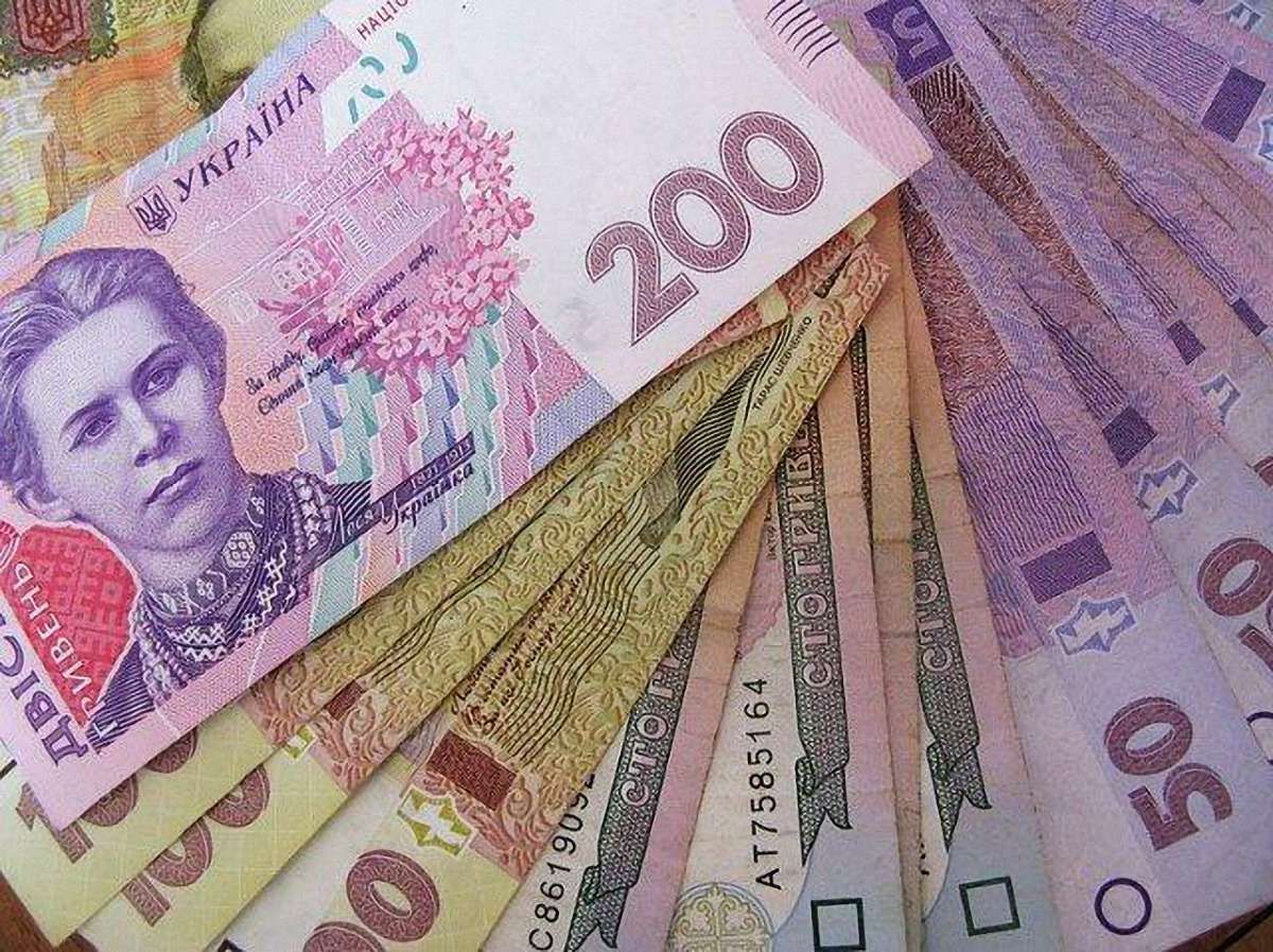 Рівненська митниця цьогоріч незаконно витратила 378 тис. грн