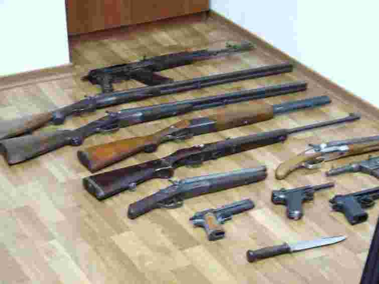 В українців «на руках» 2 млн одиниць легальної зброї, - експерт