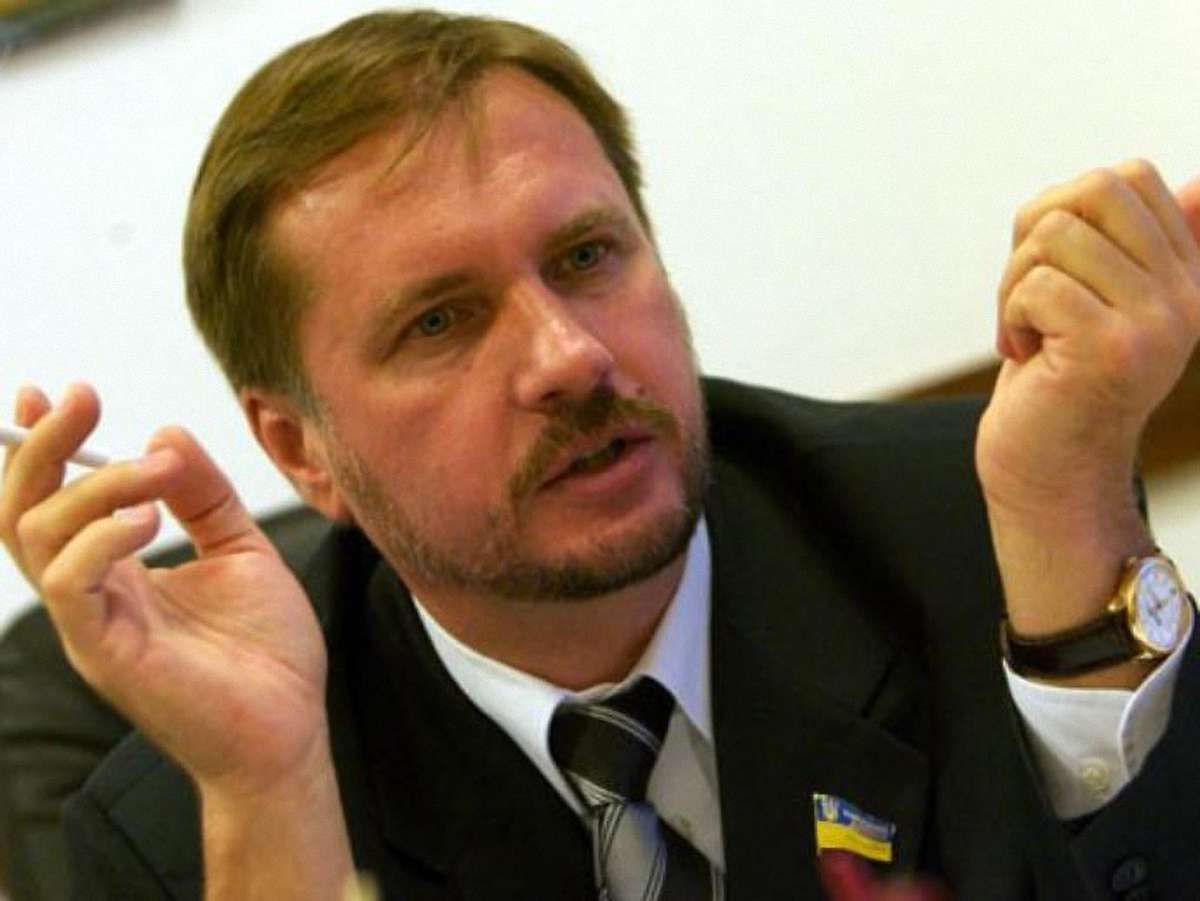 Чорновіл: Янукович призначив Захарченка зі страху