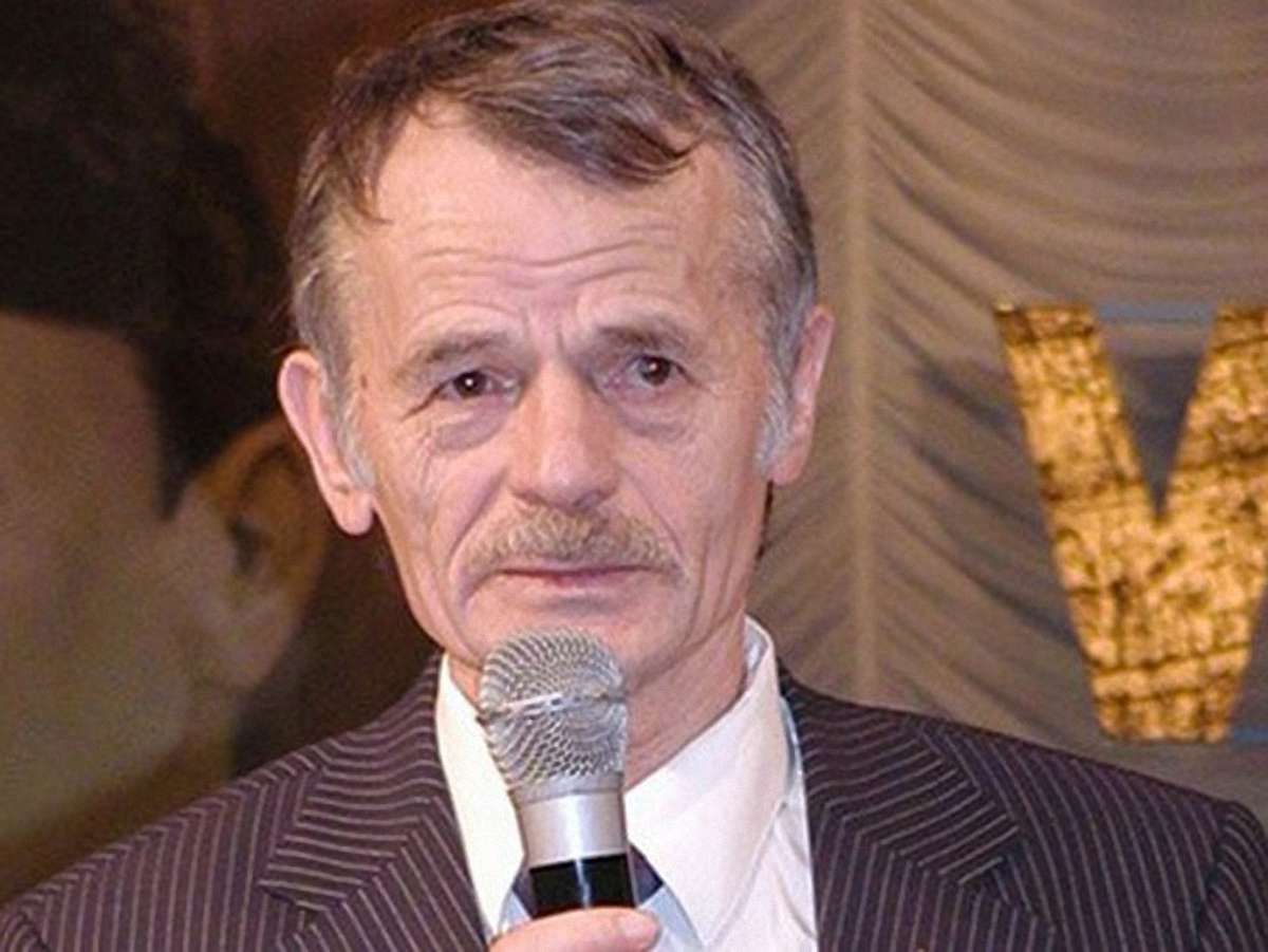 Мустафа Джемілєв йде з політики