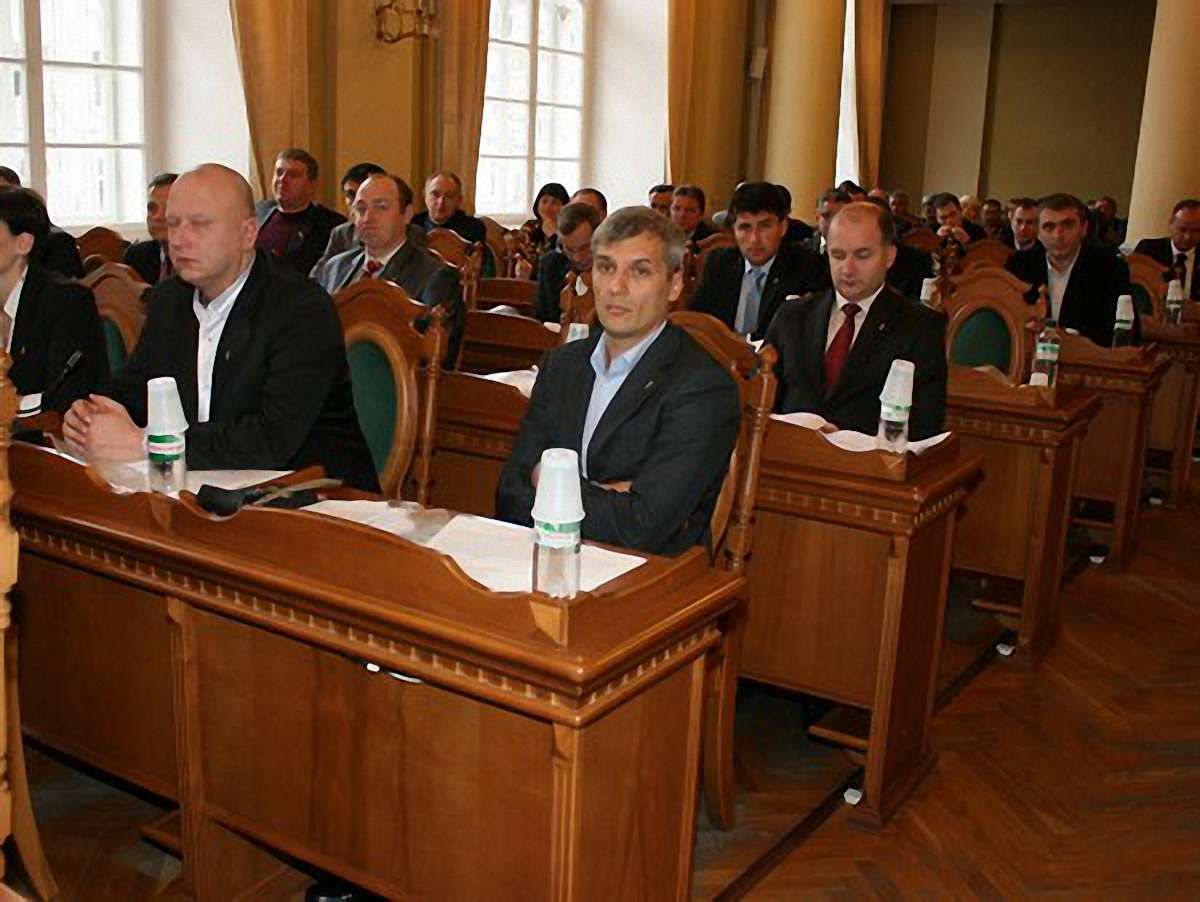 Депутати Львова просять Януковича захистити український продукт