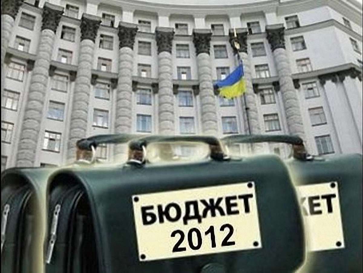 Кабмін подасть Раді бюджет-2012 після закінчення газових переговорів