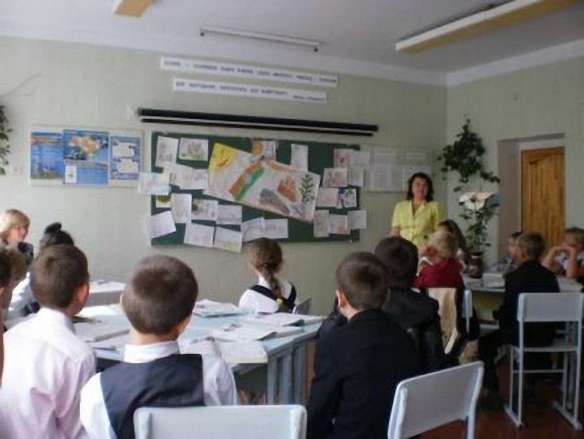 У Львові вчителів у вимушені відпустки не відправляли 