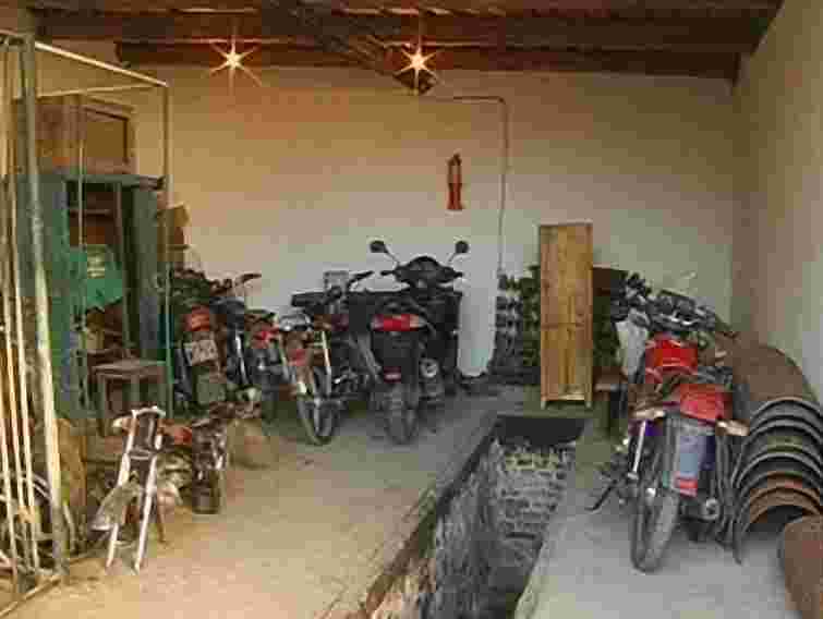 На Львівщині молодики крали скутери, щоб їздити на побачення