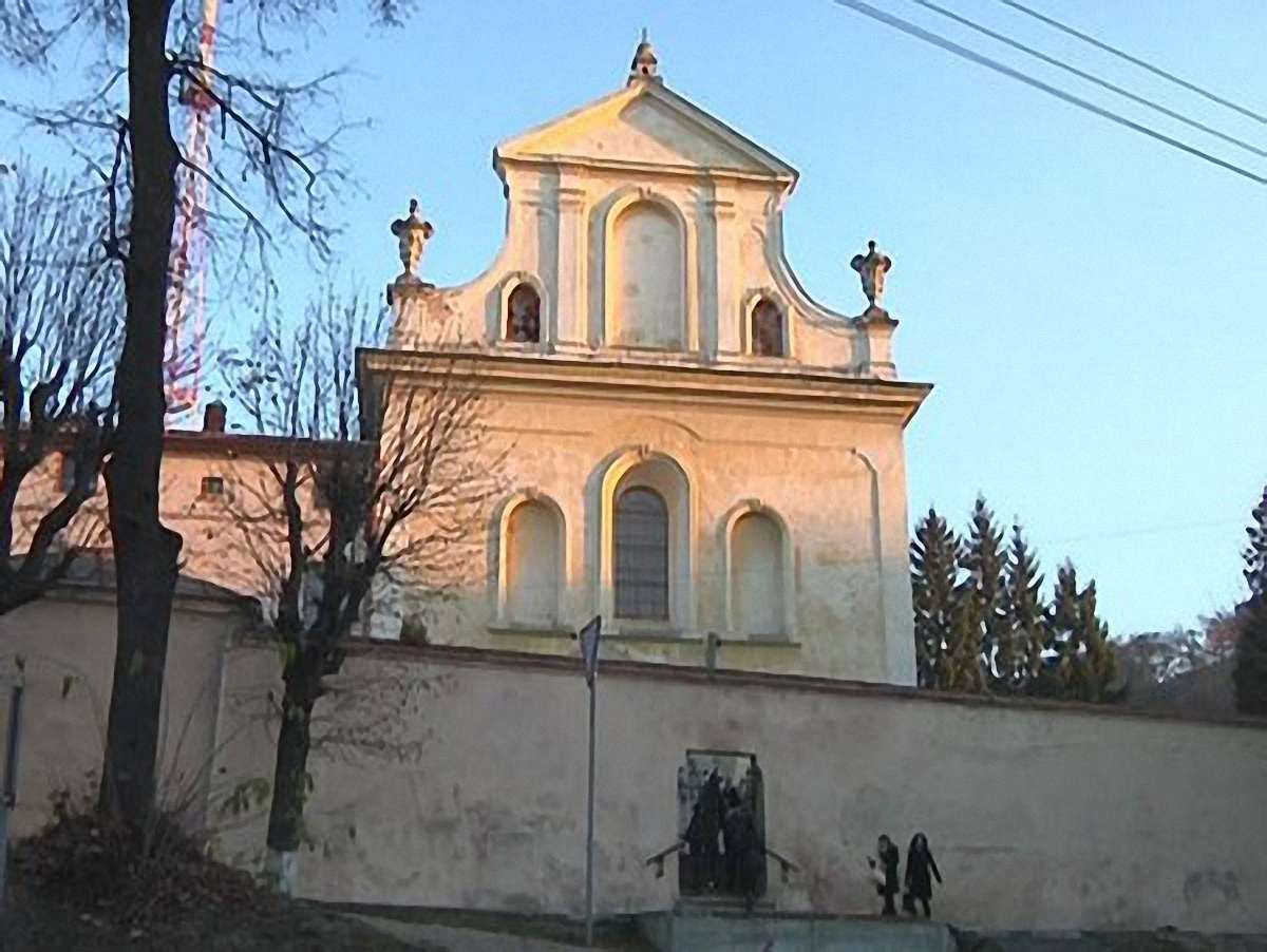 Львівські енергетики відвідали Унівську Лавру 
