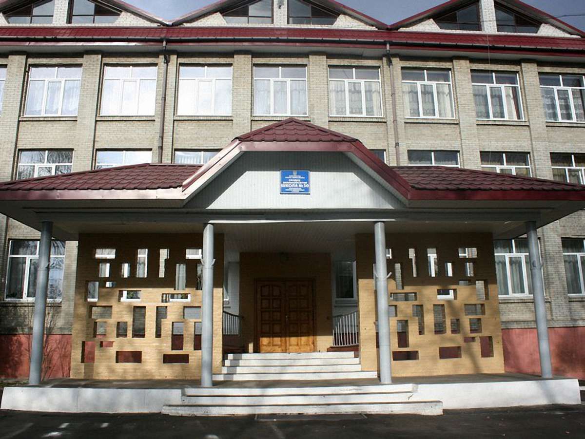 У семи школах Львова наступного року відремонтують спортзали 