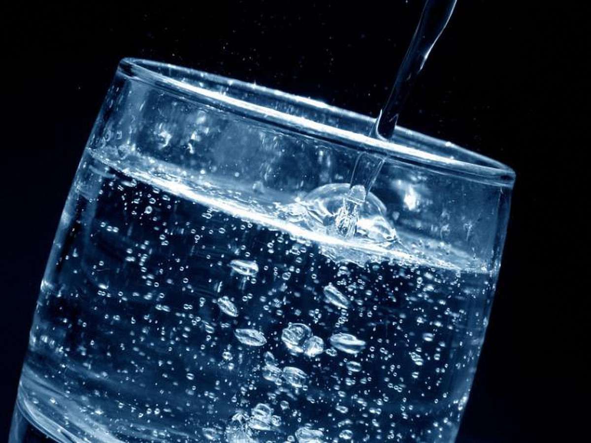 Частина Львова завтра залишиться без води