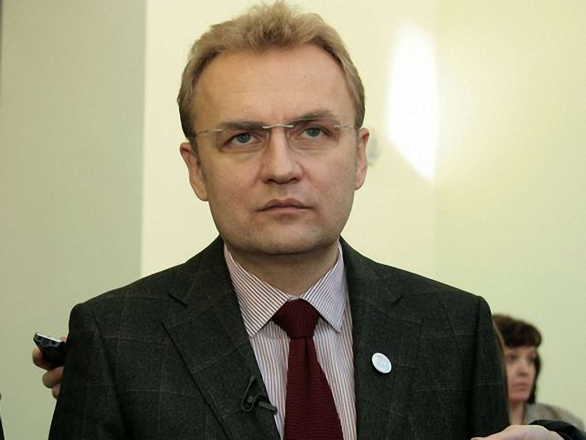 11 ухвал Львівської міськради не відповідають законодавству, – мер