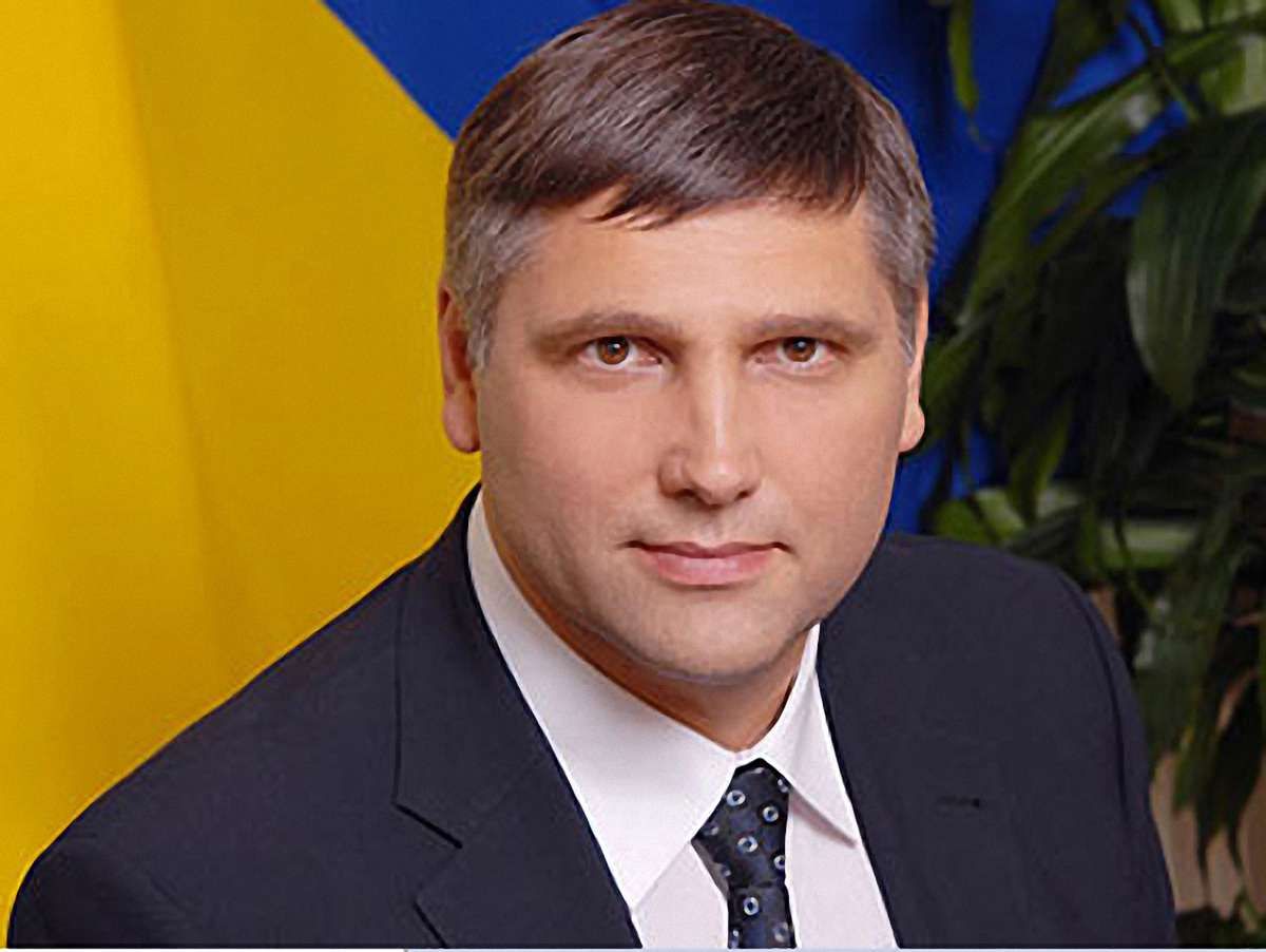 Мірошниченко: Підняття прохідного бар’єру має спонукати до об’єднання