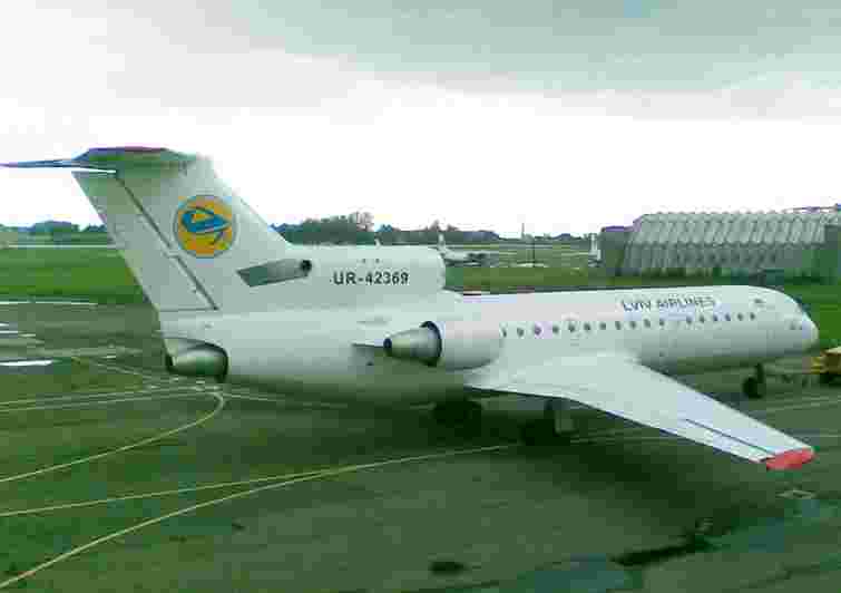 Колесніков ліквідовує «Львівські авіалінії»