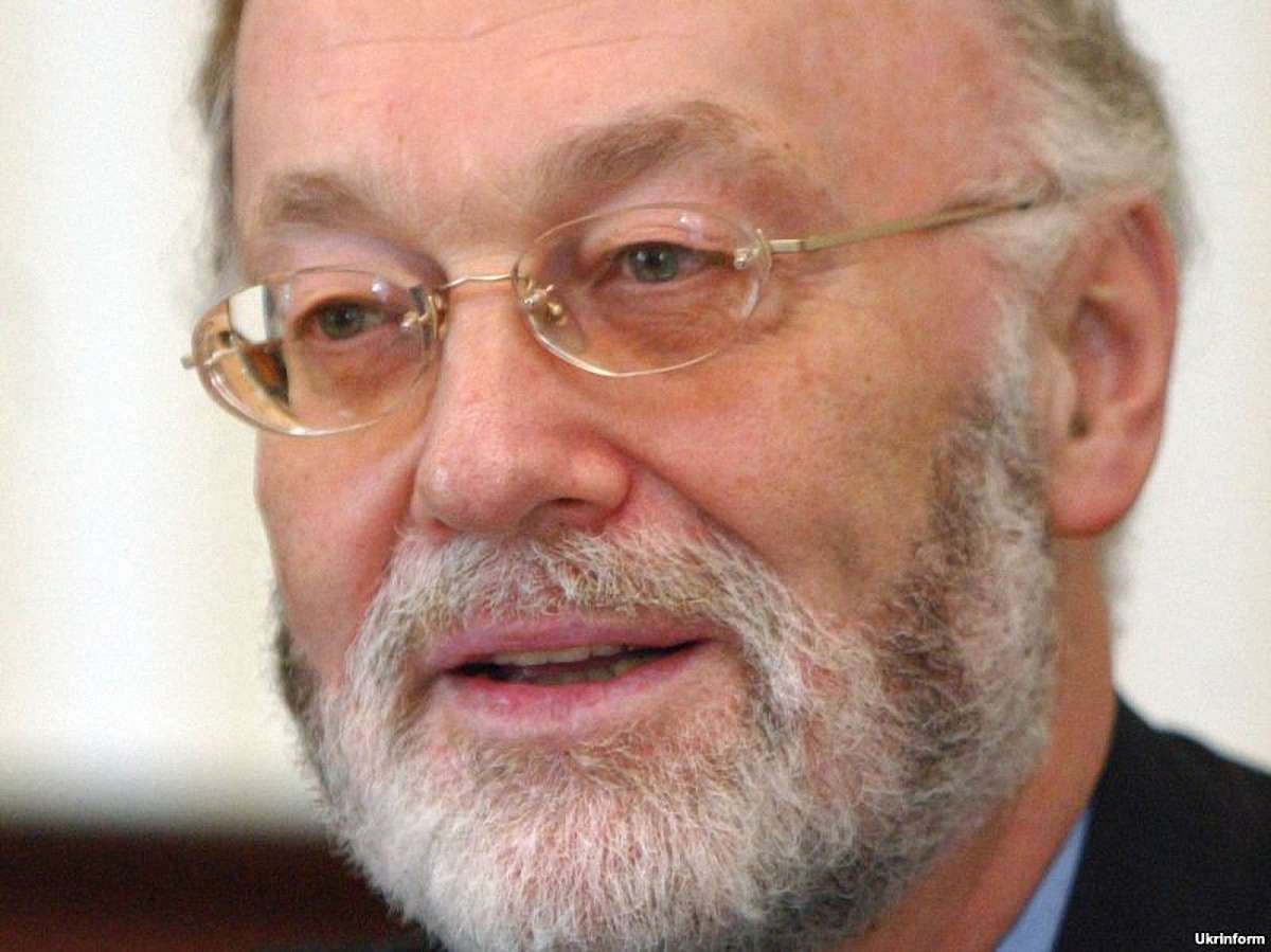 Ізоляція Януковича може нашкодити українцям, - екс-посол Німеччини    