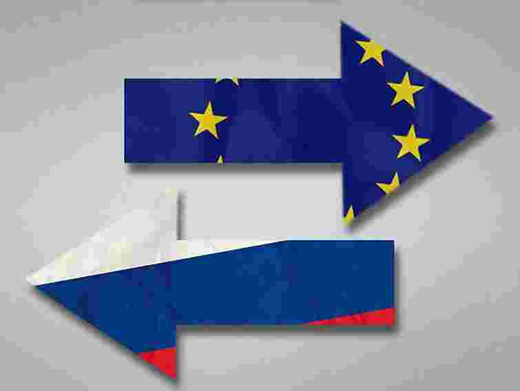 Позаблоковість України не сприяє відносинам з ЄС і США, - опитування