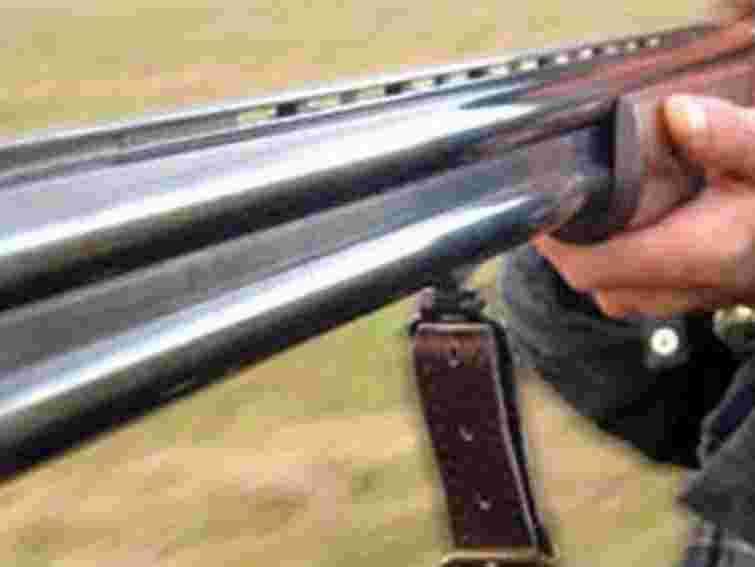 У Львові чоловік вбив дружину й застрелився сам