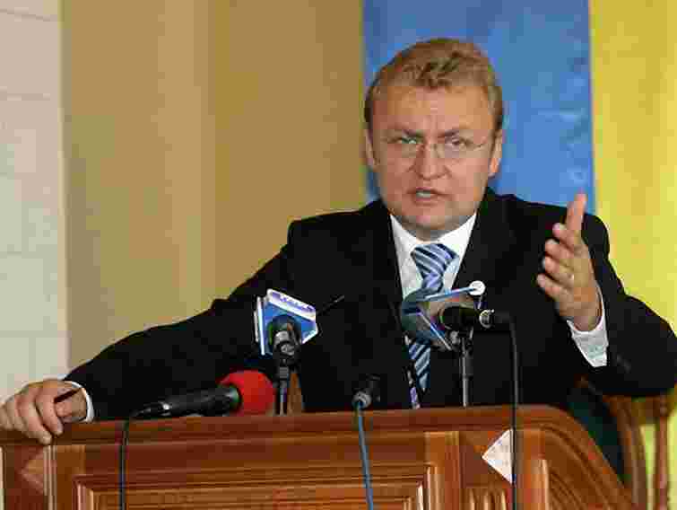 Садовий готовий судитись за регламент Львівської міськради