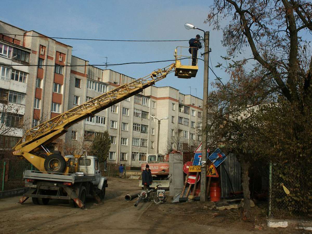 Проїжджу частину вул. Бортнянського у Львові відкриють цьогоріч