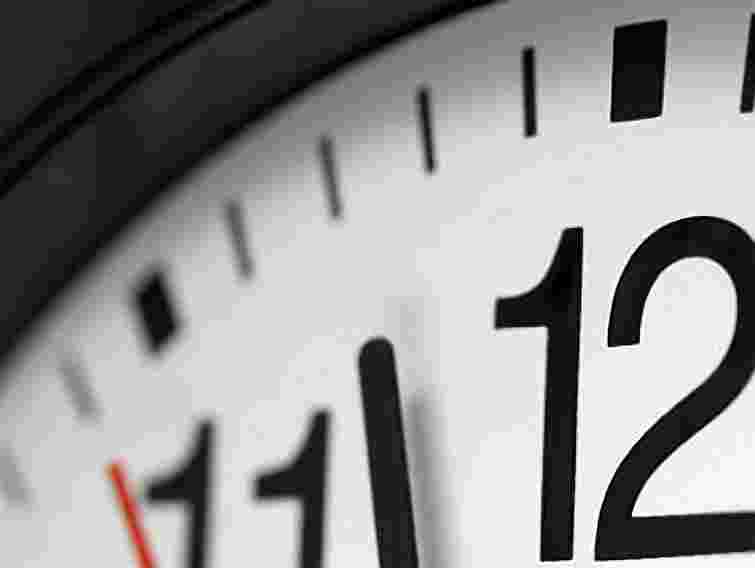 Раді пропонують відмовитися від літнього часу