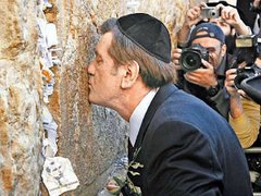 Ще одна крапка над «і», або відповідь «безвідповідального квазіліберала» 