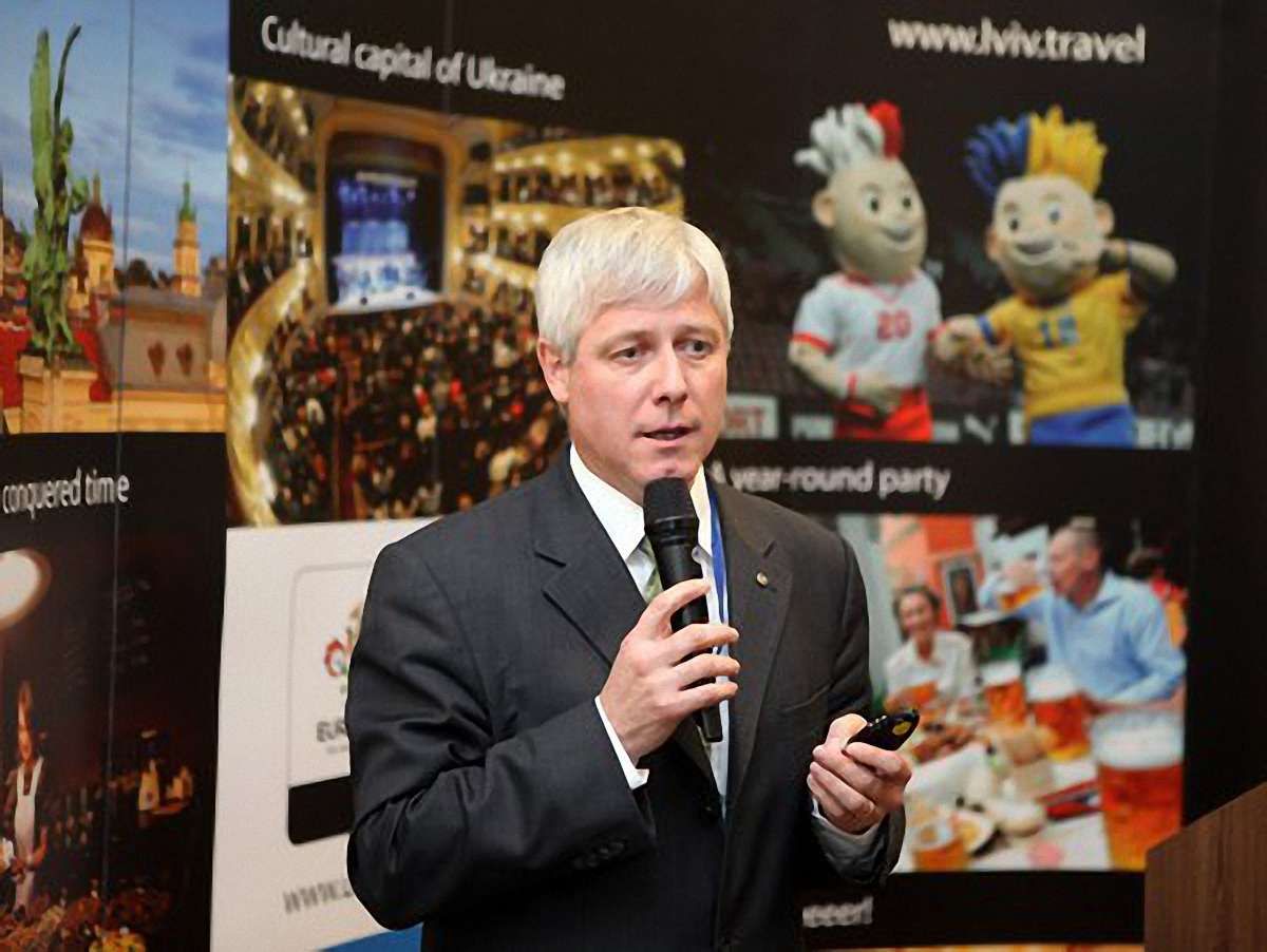 Львівських бізнесменів вчили залучати туристів у місто