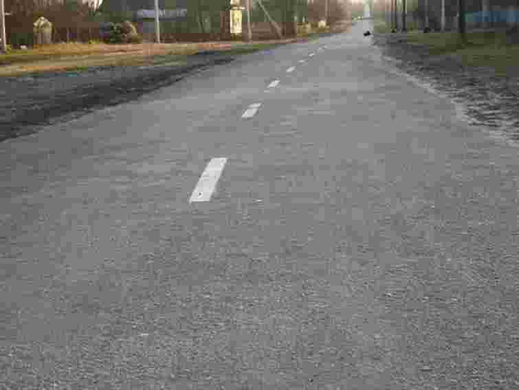 На Волині збудували дорогу до монастиря