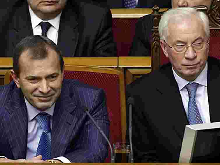 Клюєв обіцяє захистити молодих матерів від Азарова