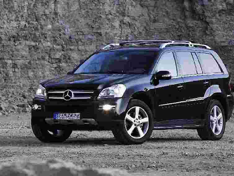 Міністр юстиції їздить на краденому "Мерседесі", – нардеп