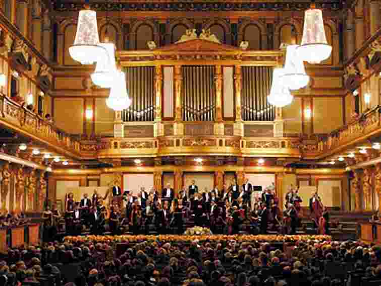 Депутати Львівщини просять для філармонії національний статус