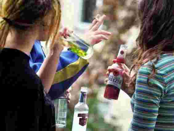 У Львові 40% школярів вживають алкоголь з 10 років, - педіатр