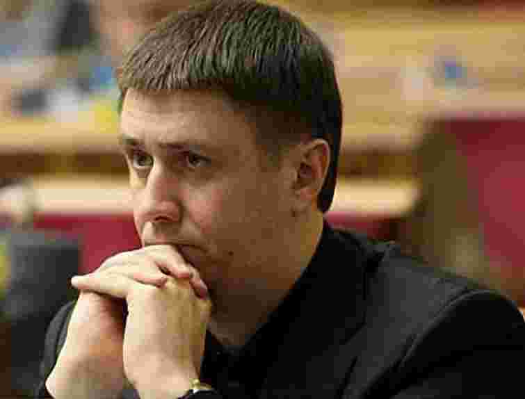 У Раду вносять законопроекти, які нагнітають суспільну напругу, – нардеп