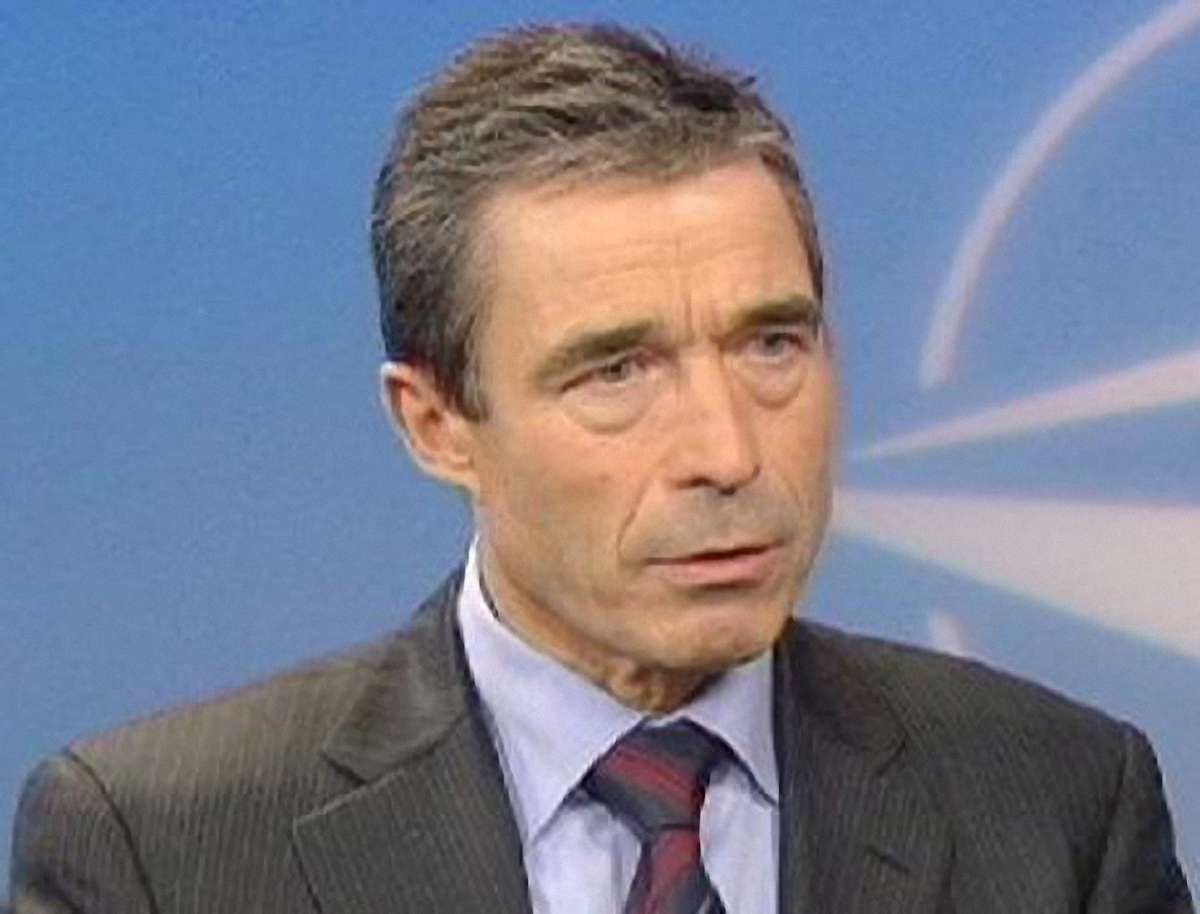 Росія націлює сили проти вигаданого противника, – Генсек НАТО
