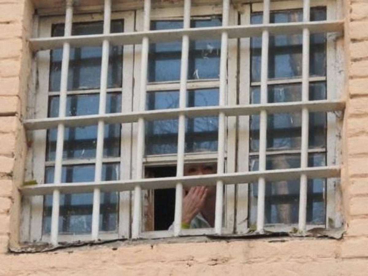 11 годин провів суддя з Тимошенко у СІЗО в справі ЄЕСУ