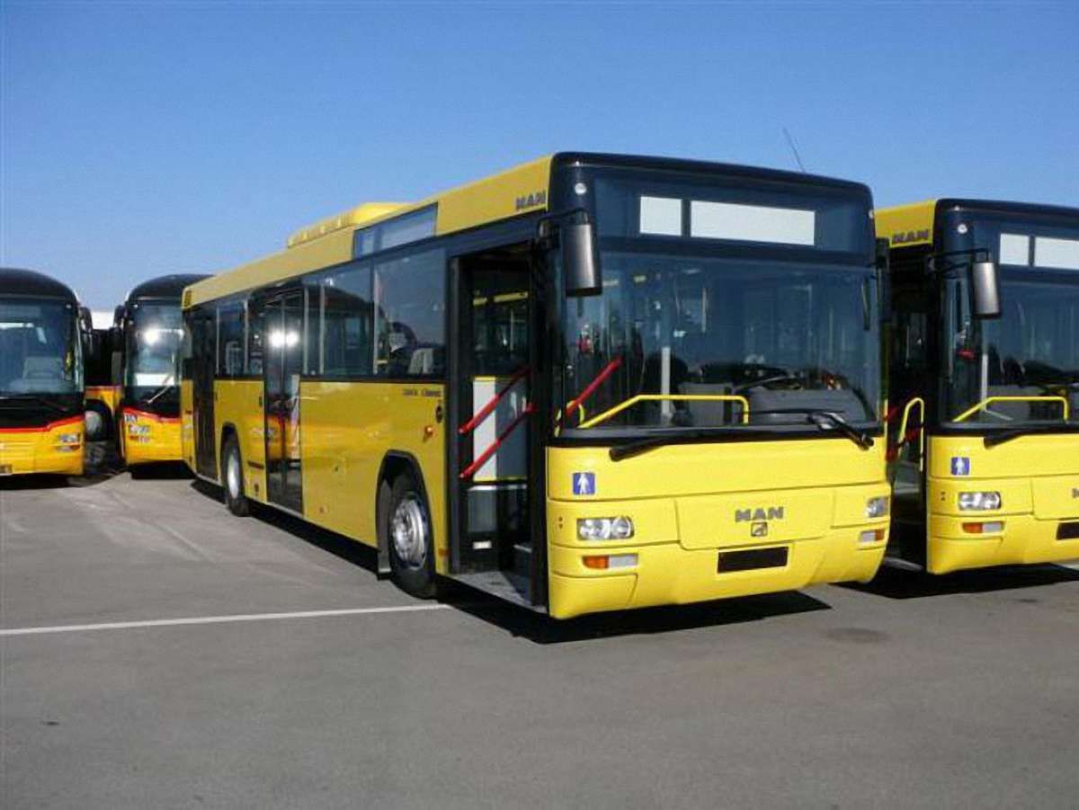 На чотири пакети автобусних маршрутів Львова є п’ять претендентів